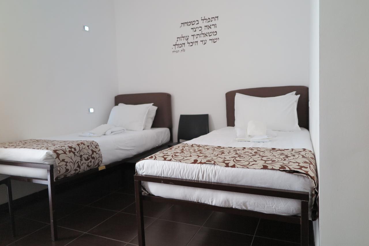 Hotel One Uman Ngoại thất bức ảnh